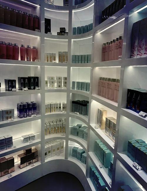 廣州美博城 美妝批發(fā)新選擇與日用雜品銷售新機遇